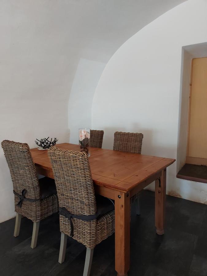 Appartement Voute En Gruyere Dans L'Intyamon Enney Exteriör bild